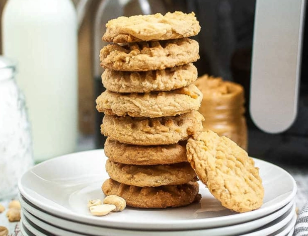 3 ingredient peanut butter cookies air fryer