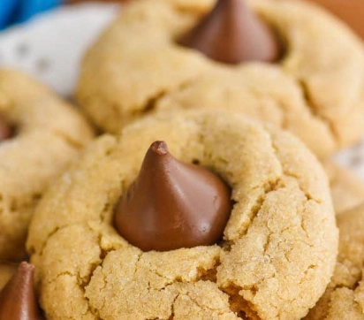 peanut butter blossom cookies recipe