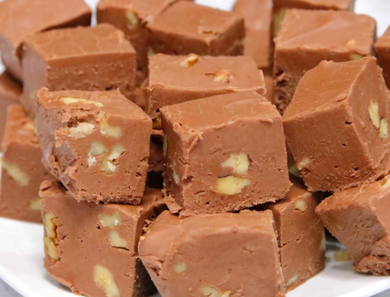 creamy peanut butter fudge