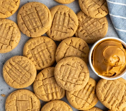 3 ingredient peanut butter cookies