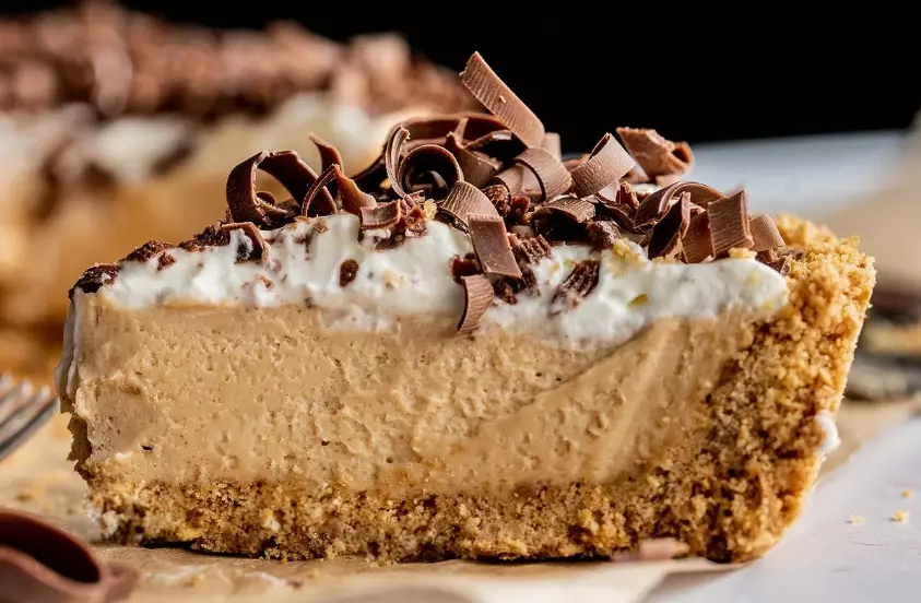 chocolate peanut butter pie