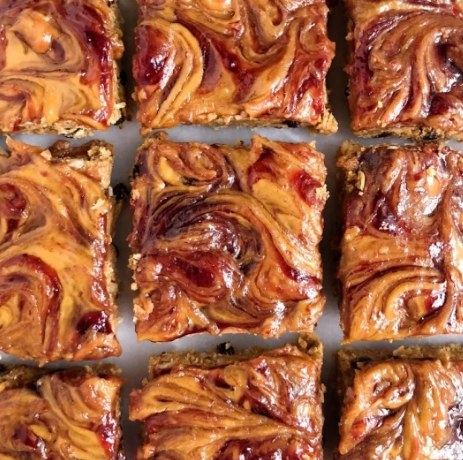 healthy peanut butter jelly snacks