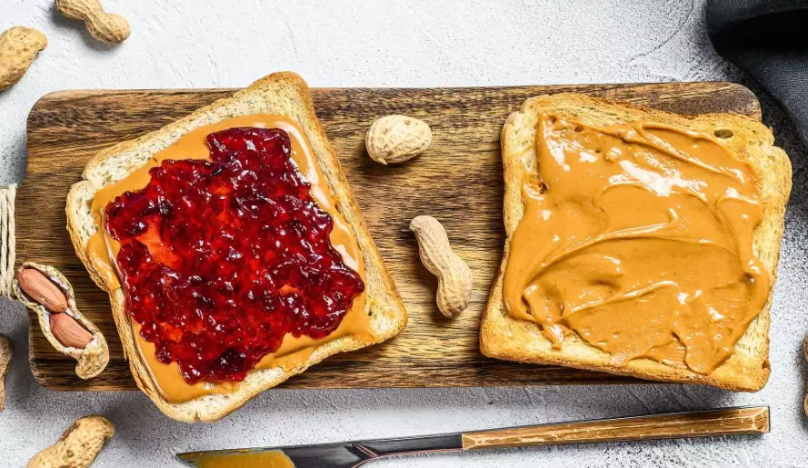 protein in peanut butter protein in peanut butter