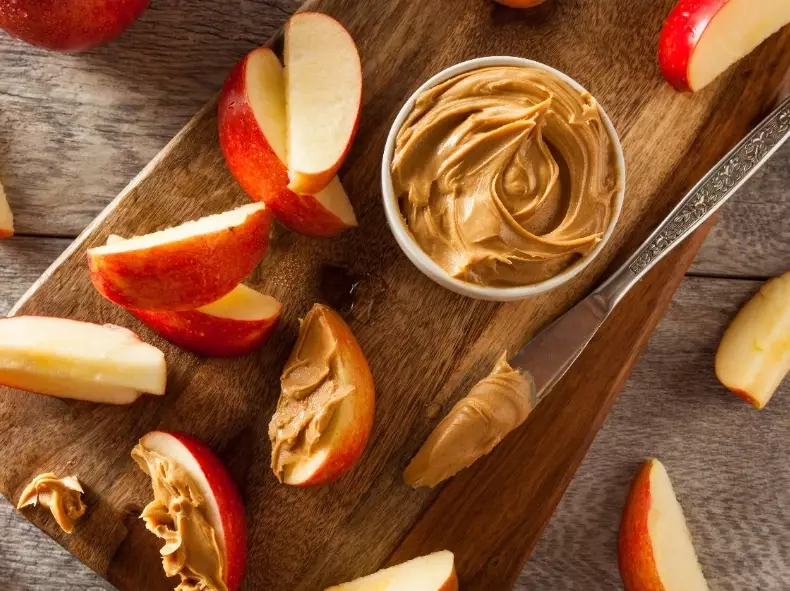 peanut butter apple snacks