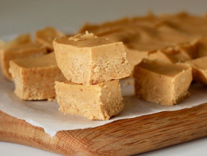 easy marshmallow cream frosting